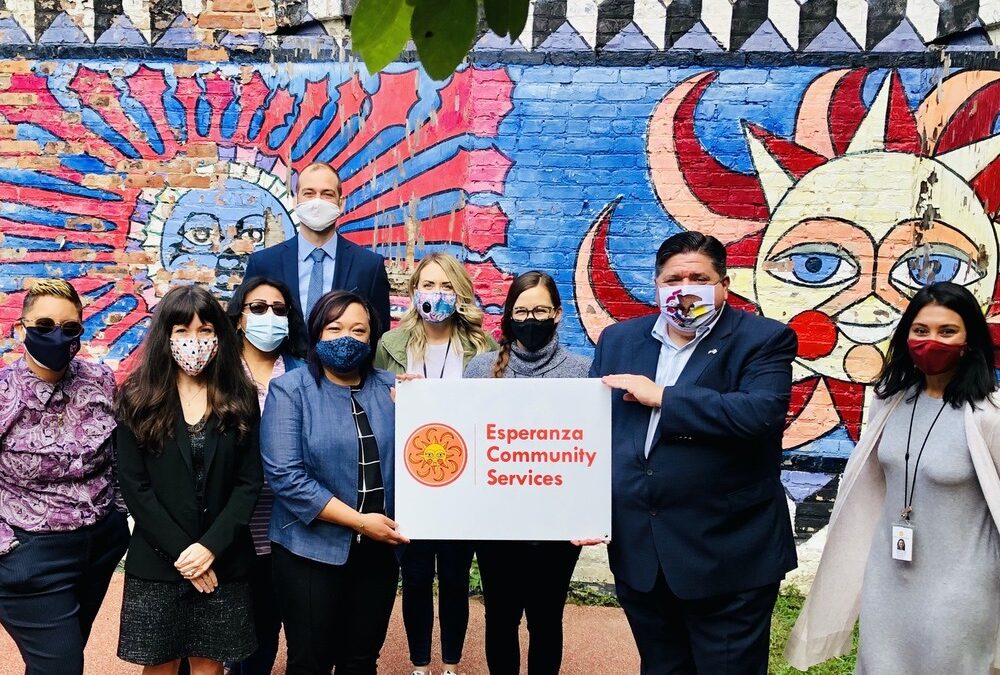 Governor JB Pritzker and DHS Visit Esperanza in Celebration of National DSP Week!